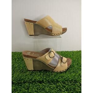 Dansko Carla Women Leather Wedge Sandals Size US 9/9.5 EUR 40 Beige